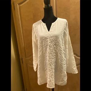 Eileen Fisher white cotton tunic in crinkle thin texture fabric. Long sleeves.